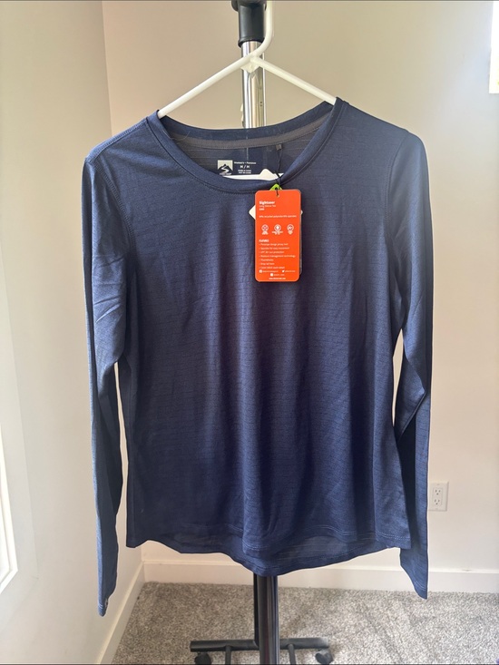 Storm Creek Tops - Storm Creek Women’s  Long-Sleeve Crewneck Shirt - Navy